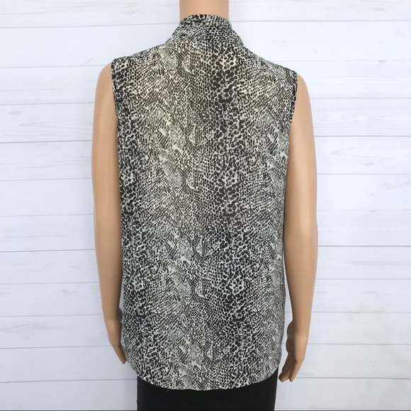 Kut From The Kloth Sleeveless Top - Picture 3 of 5